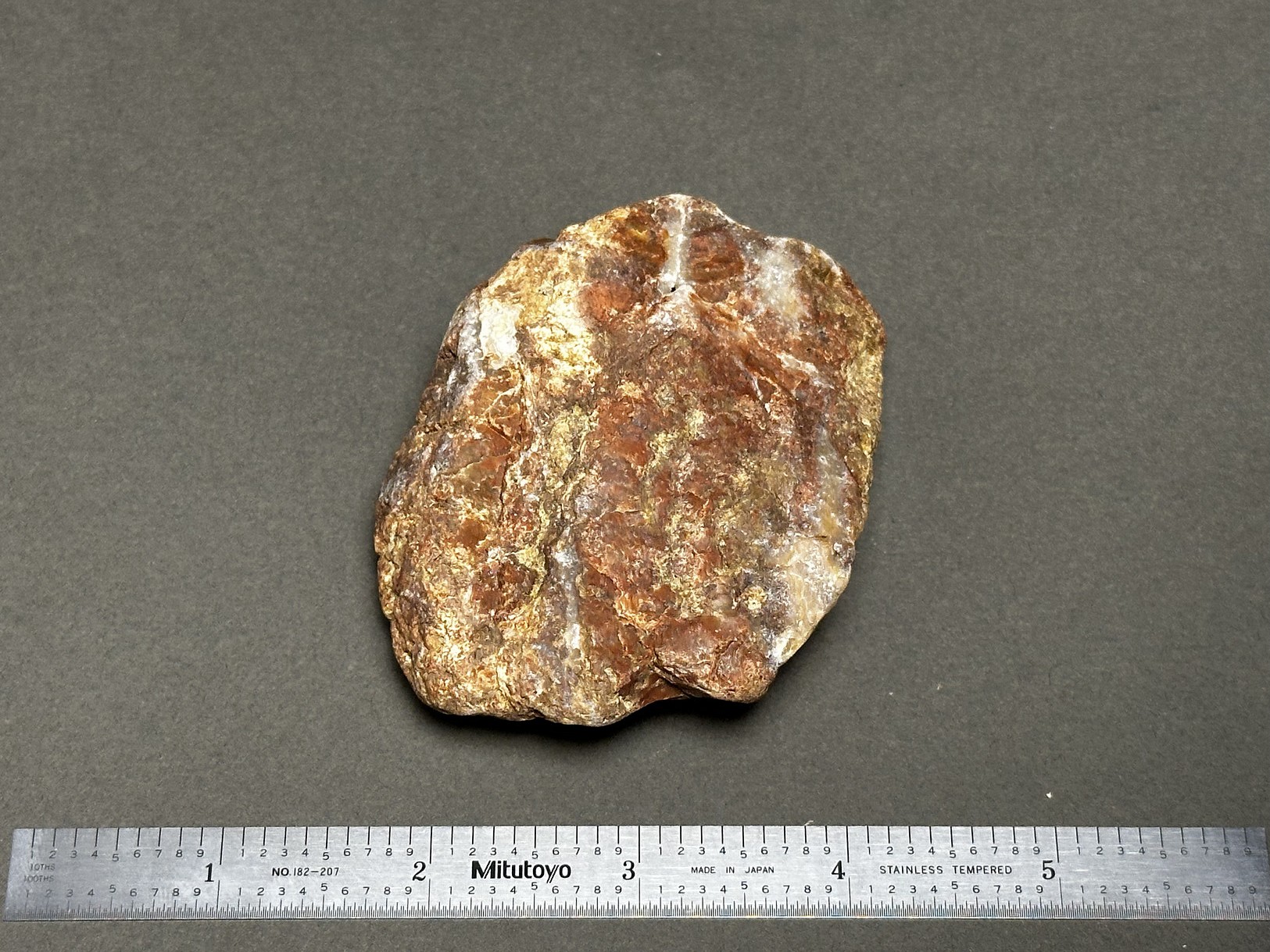 Lake Superior agate specimen